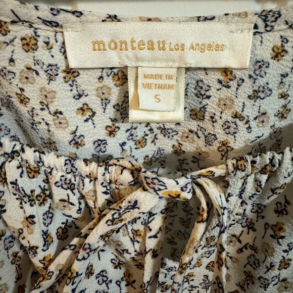 Monteau Floral Smocked Dress - Picture 7 of 7